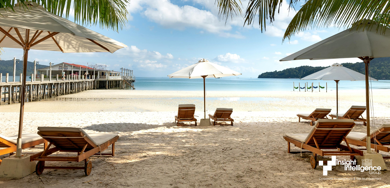 Phuket-The-Land-of-Misfits